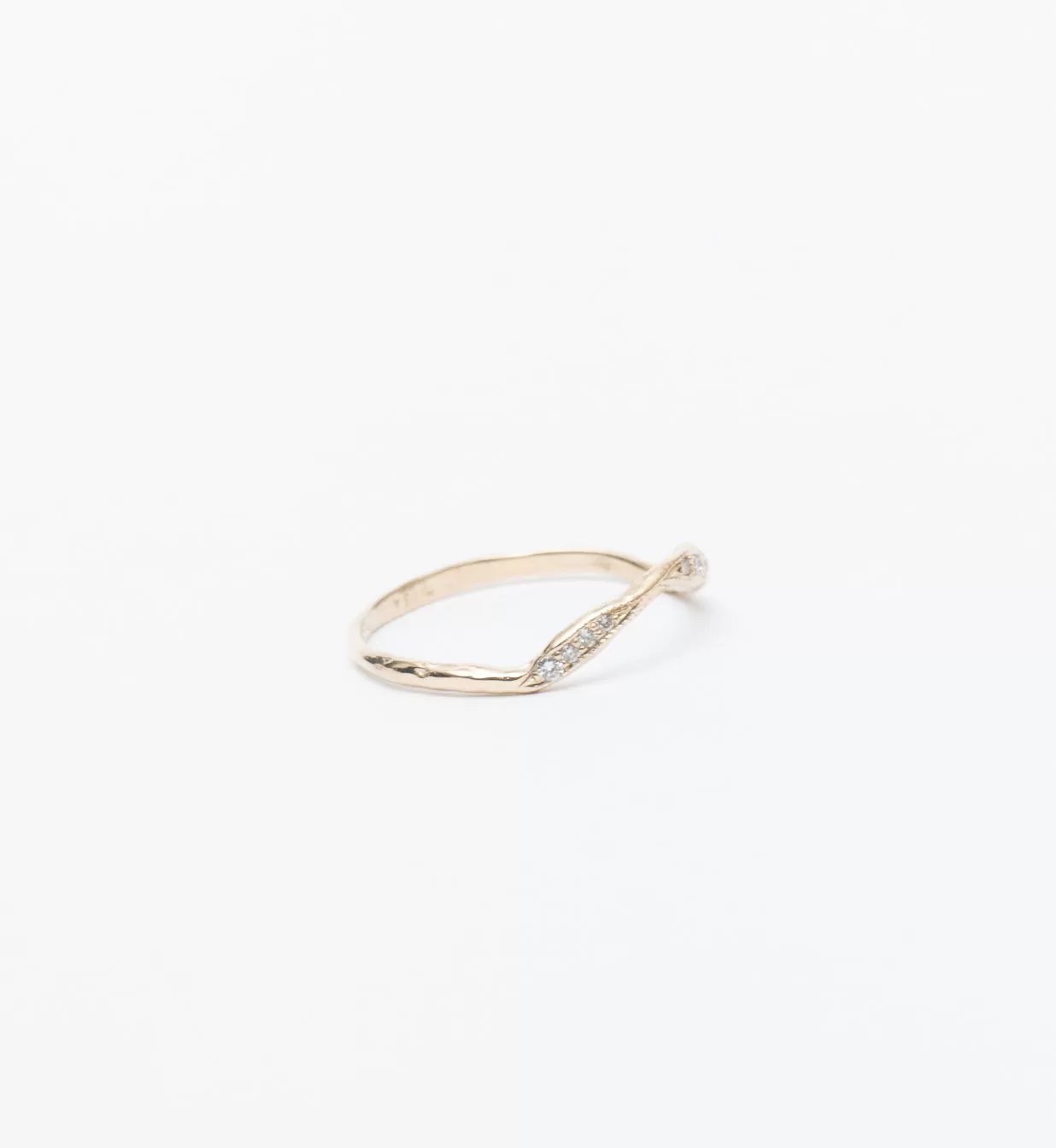 Lava Ribbon Ring